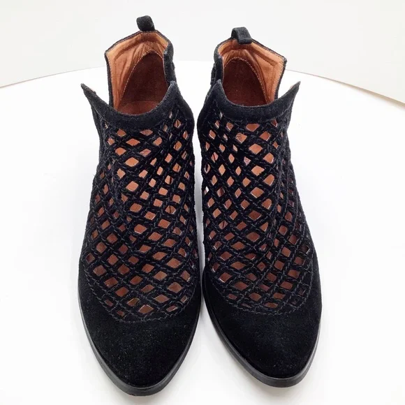 {Jeffrey Campbell}Taggart Ankle Bootie - Picture 5 of 10